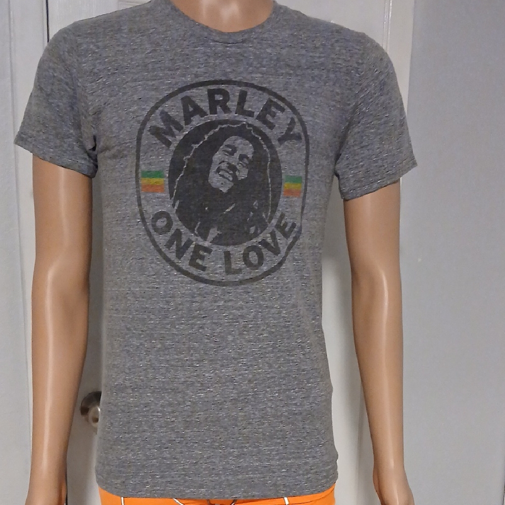 Zion Rootswear Gray Short Sleeve Tee with Marley One Love Graphic